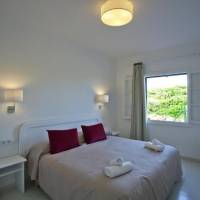 Room #1232838