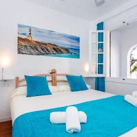Room #1845735