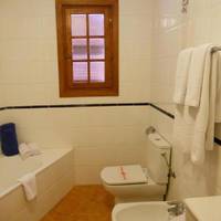 Room #9296552