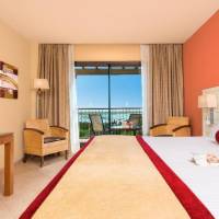 Room #9290944