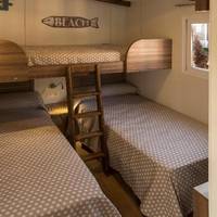 Room #41690547