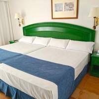Double or Twin Room (2 Adults + 1 Child)