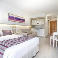 Studio (2 Adults)