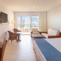 Room #9295442