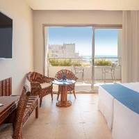 Room #9295443