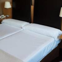 Room #9155746