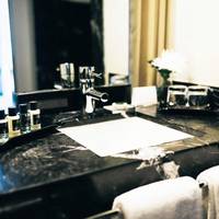 Room #9105930
