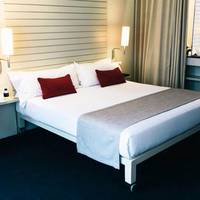 Room #9105949