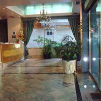 Deluxe Double Room (2 Adults + 1 Child)