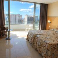 Room #1298828