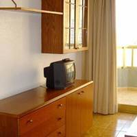 Room #1402903