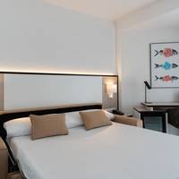 Junior Suite (2 Adults + 2 Children)