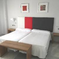 Room #9194762