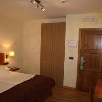 Room #9713911