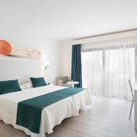 Room #9430478
