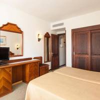 Room #100493029
