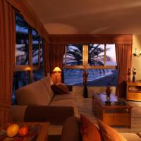 Superior Three-Bedroom Apartment with Sea View and Terrace
