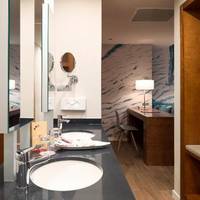 Room #28800260