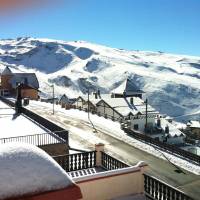 Studio with Ski Slopes View