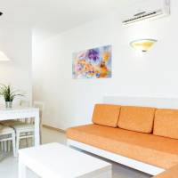 Room #9370131