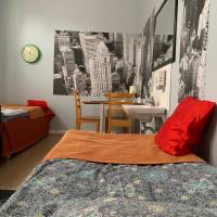 Private Hostel Room with Shared Bathroom/Wc