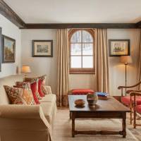 Suite with Mountain View