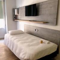 Family Room with Queen Bed, Bunk Bed and Single Bed