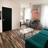 1 Bedroom Apartment 1 Double Bed 1 Sofa Bed