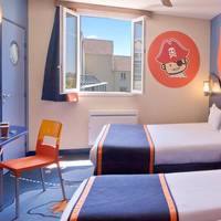 Quadruple Room with Twin Beds