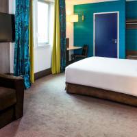 Standard Family Suite
