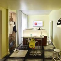 XXL Mama Family Room
