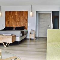 Suite with Sea View