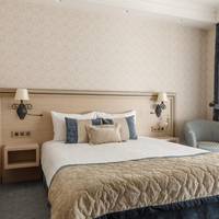 Queen Room with Balcony
