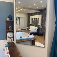Deluxe Suite with Spa Bath