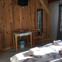 Double or Twin Room with Mountain View