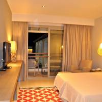 Deluxe Double Room with Pool View