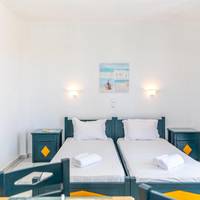 Studio (2 Adults)
