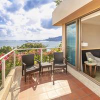 Deluxe Seaview King Room with Balcony