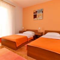 One-Bedroom Apartment with Balcony (2-3 Adults)