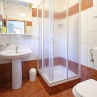 One-Bedroom Apartment with Terrace (2 Adults)
