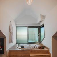 Trapezus Suite
