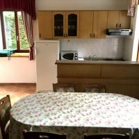Two-Bedroom Apartment (4 Adults + 2 Children)