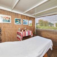 Special Offer - Wellness & Spa - Two-Bedroom Mobile Home 