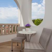 Apartment with Terrace and Sea View ( 6 Adults)
