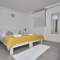 Studio - Fericeva Street
