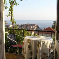 One-Bedroom Apartment with Sea View