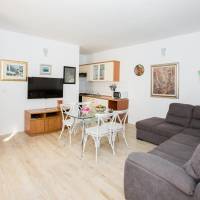 Two-Bedroom Apartment with Sofa Bed