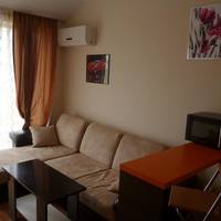 One-Bedroom Apartment with Balcony