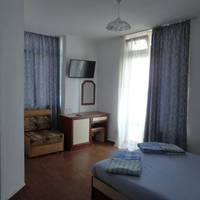 Double Room (2 Adults + 1 Child )