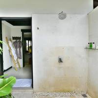 Suite with Garden View
